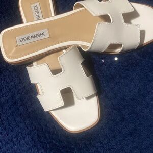Steven Madden white sandal